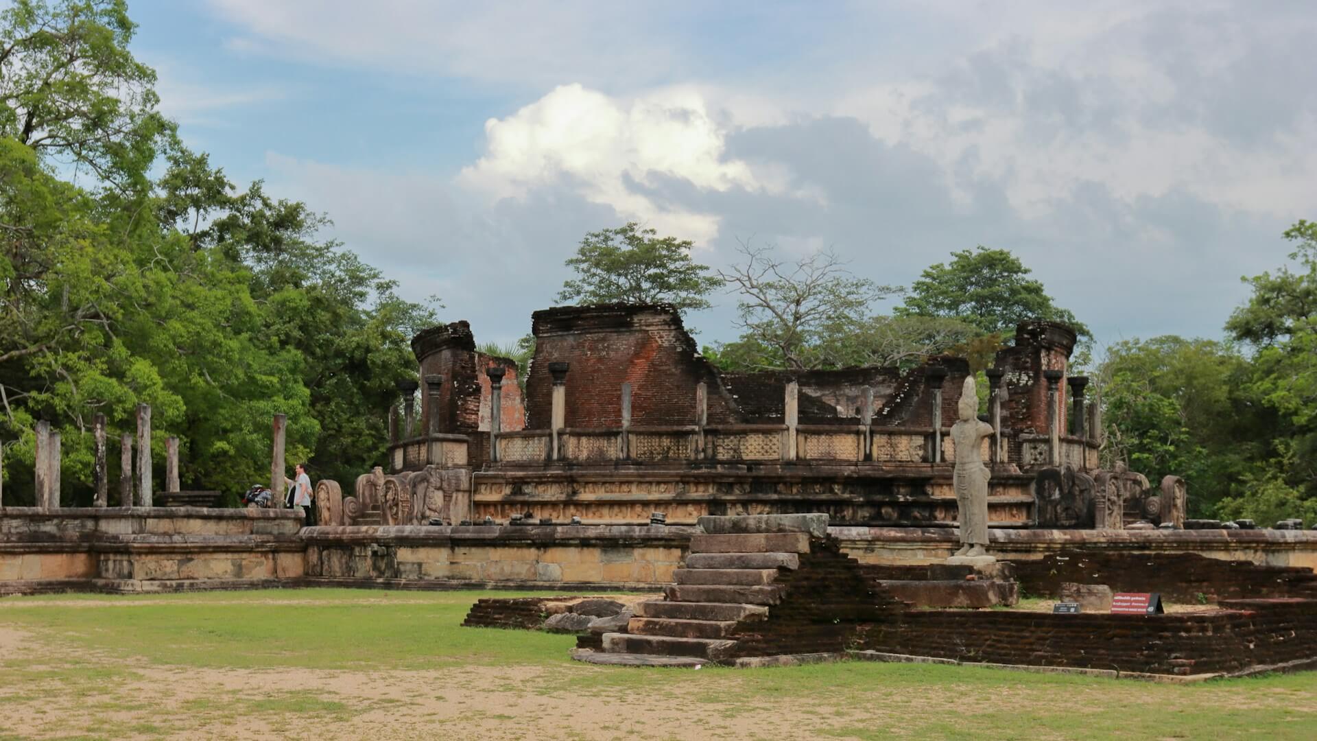 Ancient Temple Tour
